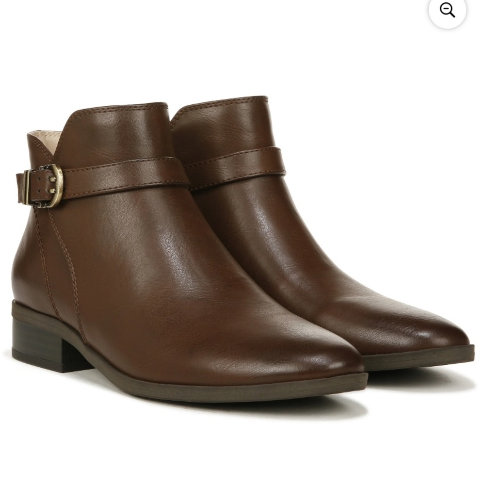 SOUL Naturalizer Women Rosaline Dark Brown Chelasea Booties Size 9